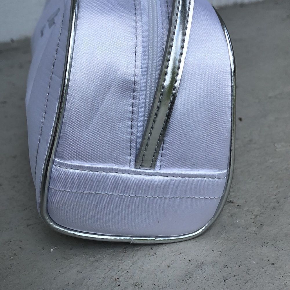 Dior  cosmetic case - Picture 6 of 9